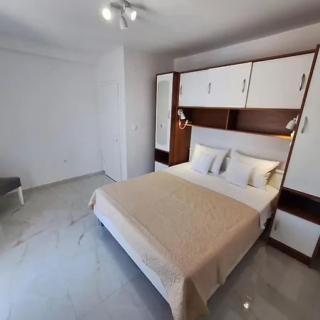 Graciela Perfect Location * Gradac (Split-Dalmatia)
